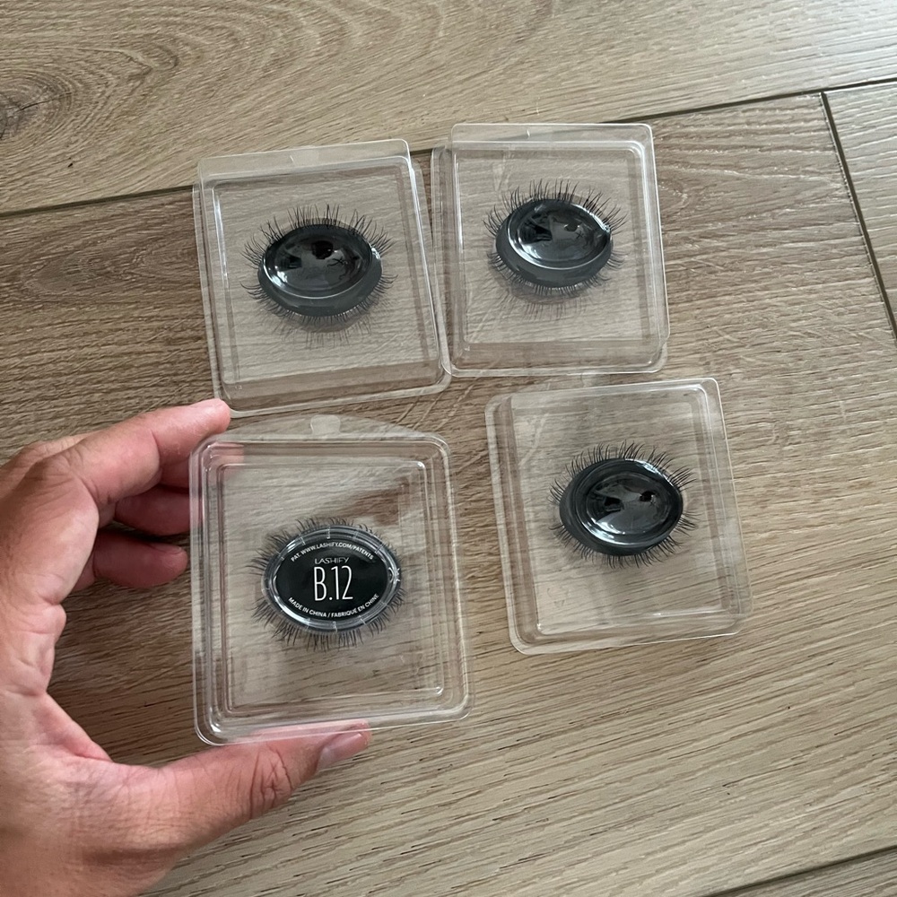LASHIFY B.12 Black Gossamer Lash Clusters x4